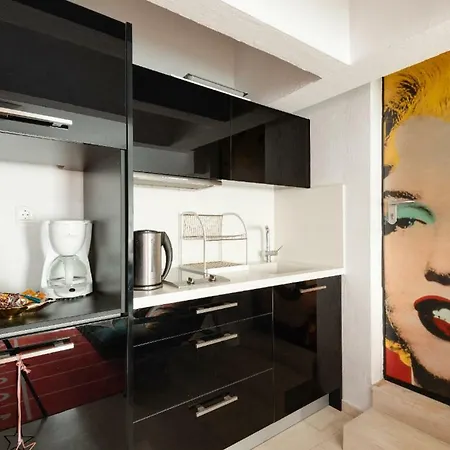 Panorama Fabulous Studio Apartment *
